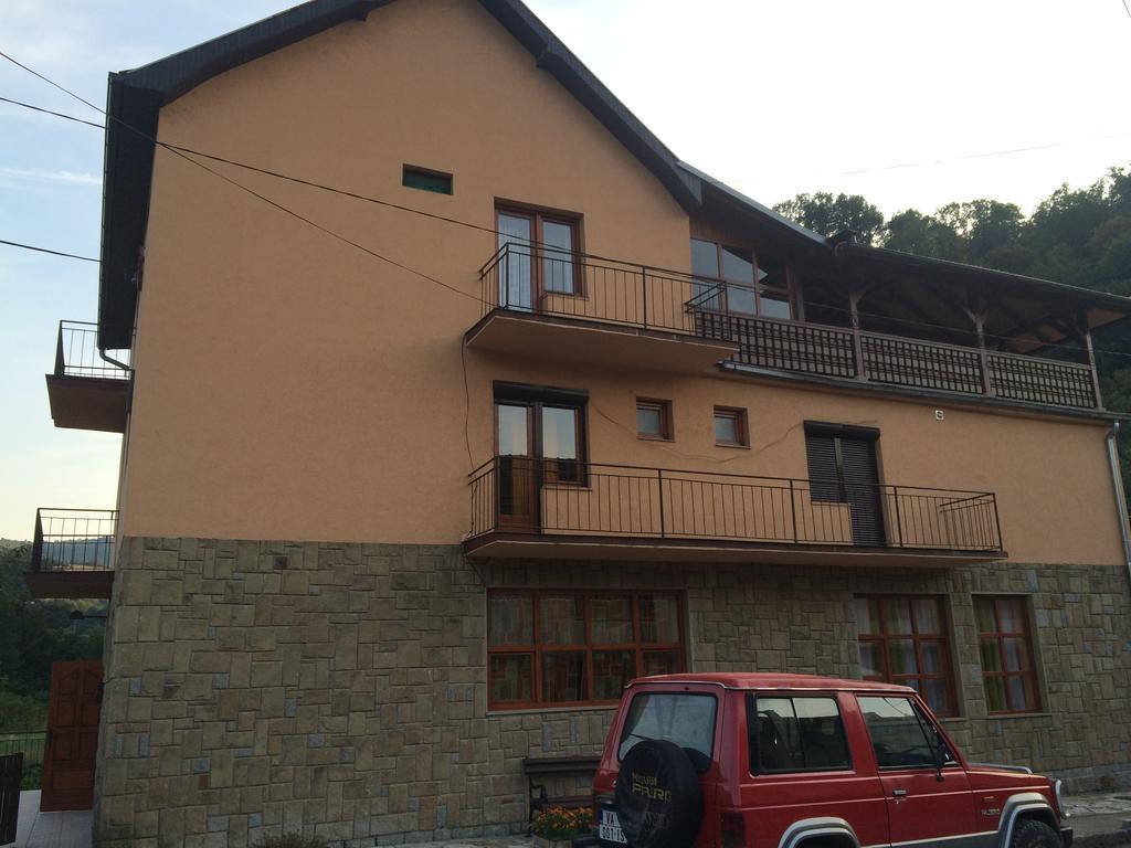 Guesthouse Smiljanic Slavkovica Eksteriør bilde
